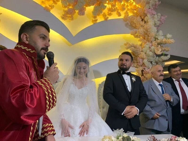 Mecit Yiğit ve Hilal Cambaz görkemli bir düğünle evlendi!