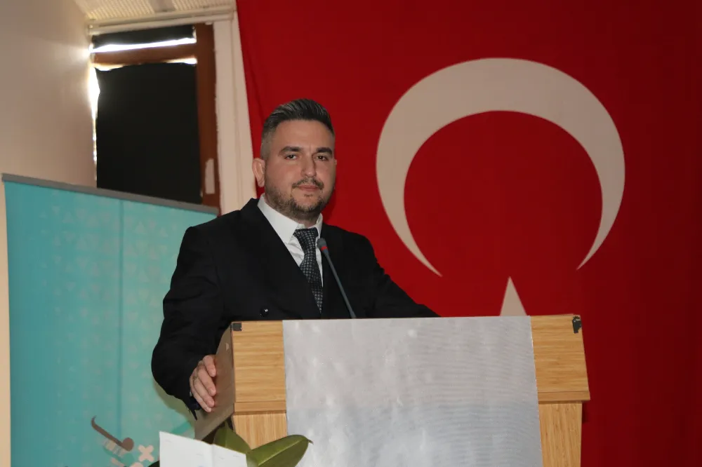 Türkiye Gençlik Vakfı İzmir Bayraklı 1. Olağan Genel Kurulu yapıldı.