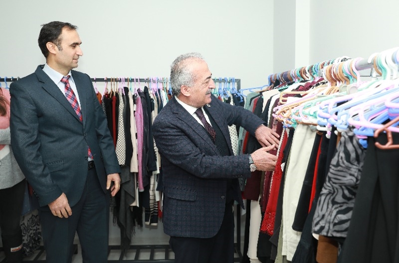 Atatürk Üniversitesi Giy-Çık Atölyesi Açtı