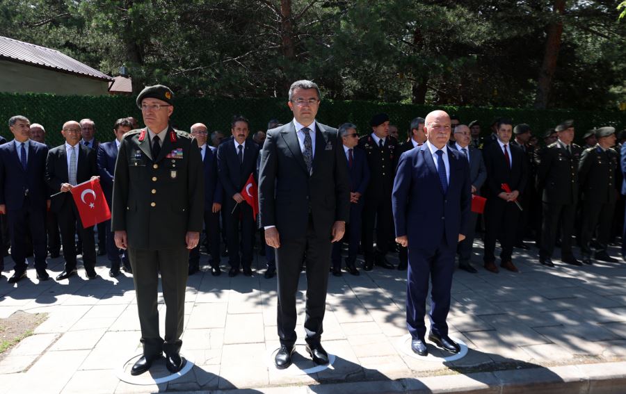 “ERZURUM VATAN DEMEKTİR”