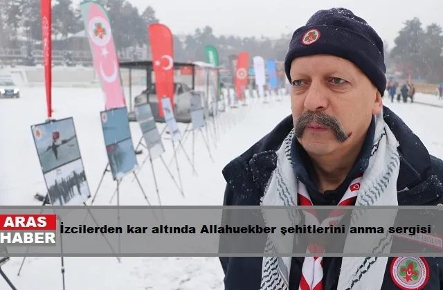 İzcilerden kar altında Allahuekber şehitlerini anma sergisi