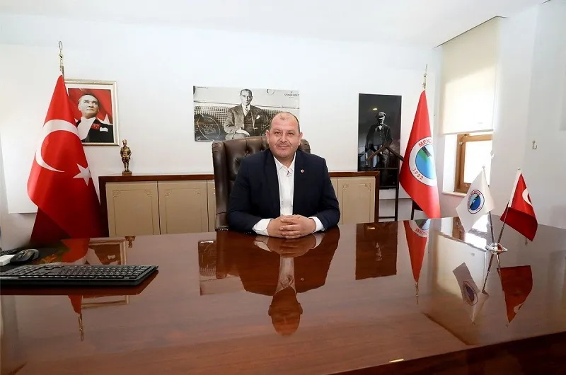 Menderes’te Atatürk Resim ve Şiirde Yaşatılacak!