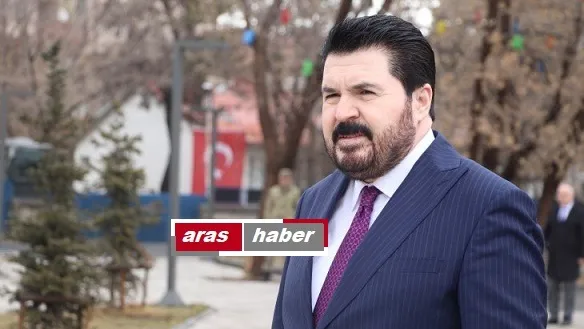 Savcı Sayan’dan Tarihe ve Siyasete Duygusal Vurgu: 