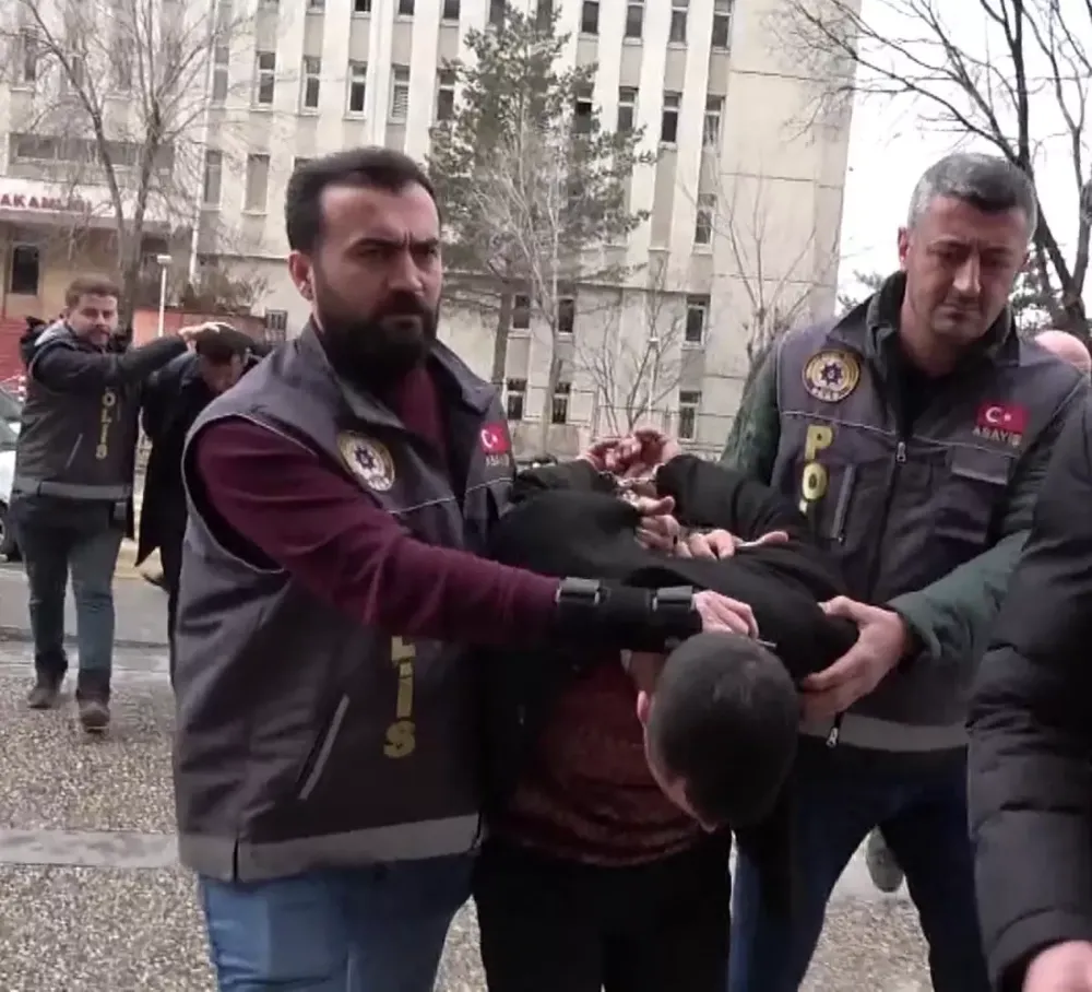 BİR MÜEBBET, BİR BERAAT KARARI ÇIKTI