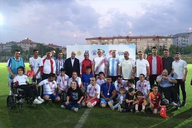 ERZURUM PROTOKOLÜNDEN ÖZEL MAÇ 