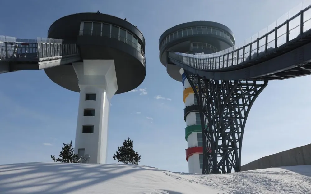 PALANDÖKEN KAYAKLA ATLAMA KULELERİ 315 MİLYON TL